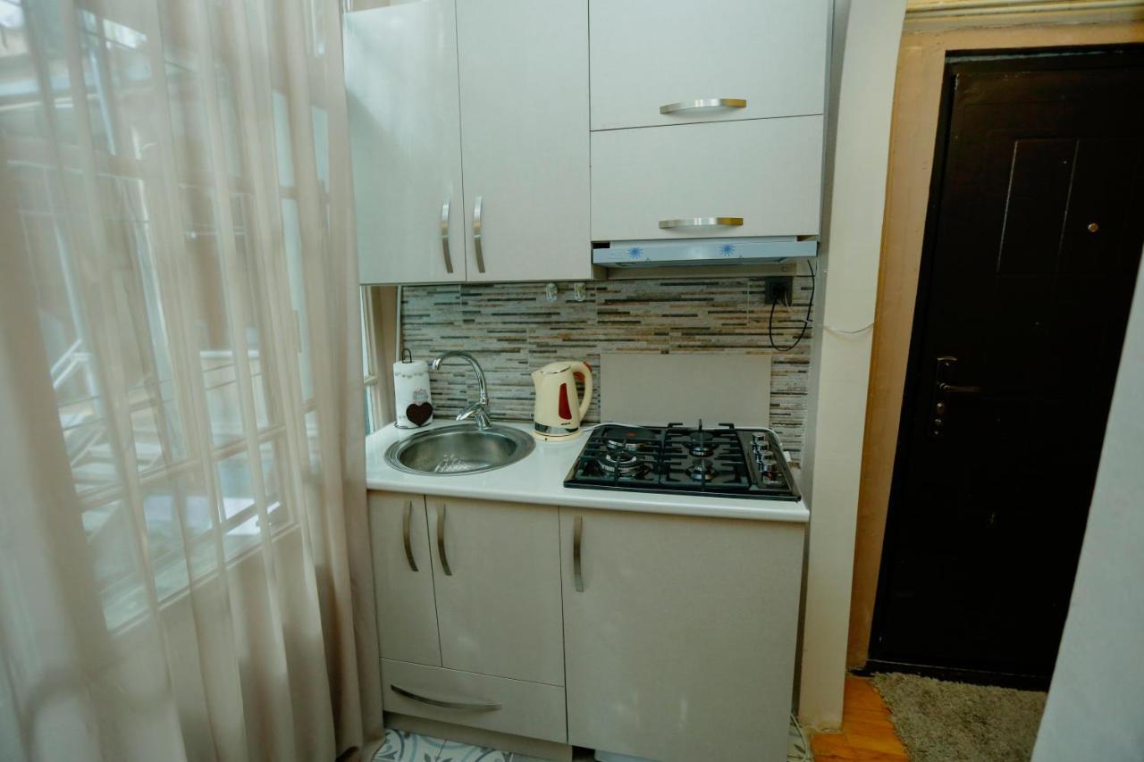 Apartamento Old Tbilisi N&M Exterior foto