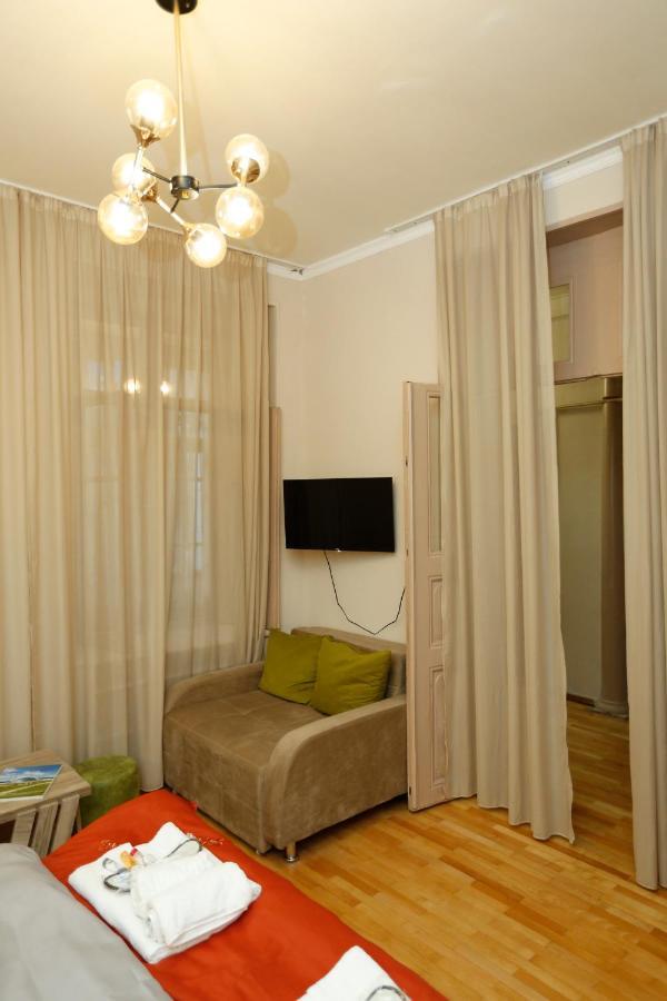 Apartamento Old Tbilisi N&M Exterior foto