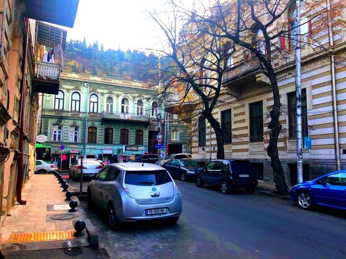 Apartamento Old Tbilisi N&M Exterior foto