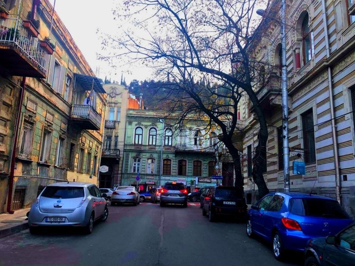 Apartamento Old Tbilisi N&M Exterior foto